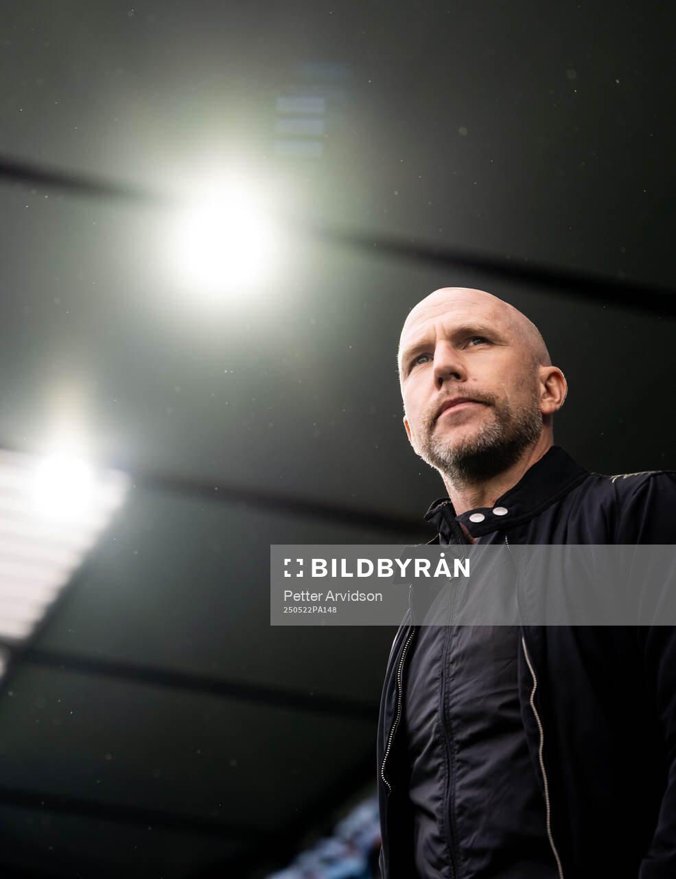 Malmö FFs tränare Henrik Rydström inför fotbollsmatchen i Allsvenskan mellan Malmö FF och AIK den 22 maj 2025 i Malmö. 