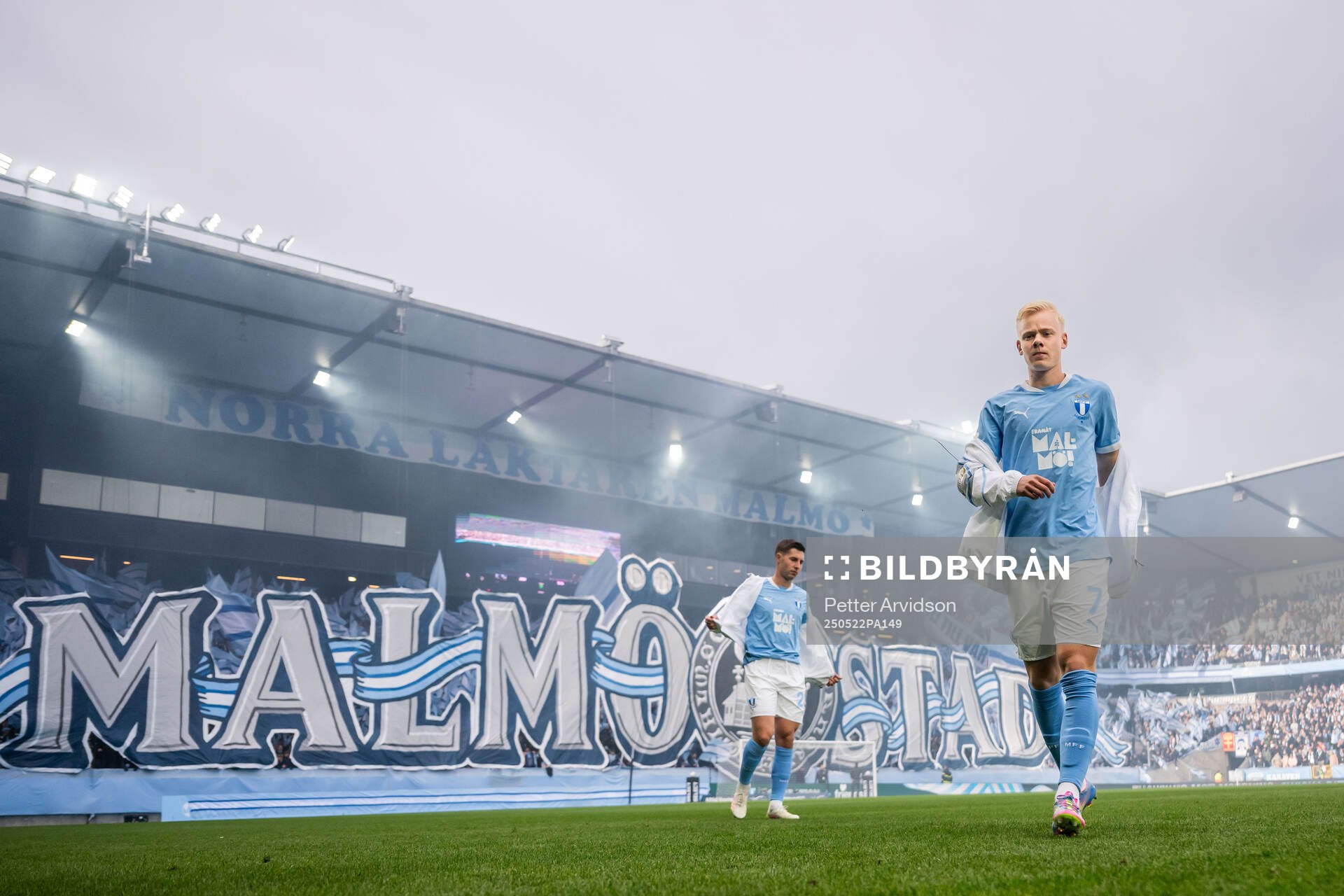 Malmö FFs Otto Rosengren inför fotbollsmatchen i Allsvenskan mellan Malmö FF och AIK den 22 maj 2025 i Malmö. 