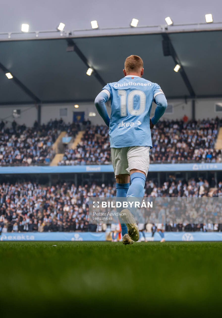 Malmö FFs Anders Christiansen inför fotbollsmatchen i Allsvenskan mellan Malmö FF och AIK den 22 maj 2025 i Malmö. 