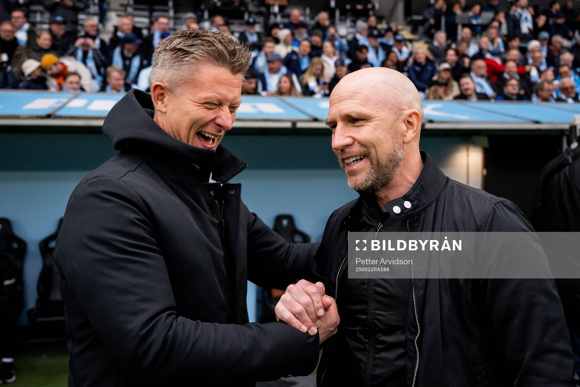 AIKs tränare Mikkjal Thomassen och Malmö FFs tränare Henrik Rydström inför fotbollsmatchen i Allsvenskan mellan Malmö FF och AIK den 22 maj 2025 i Malmö.