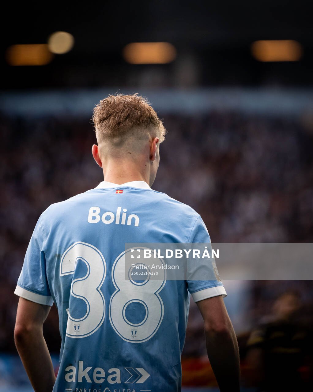 Malmö FFs Hugo Bolin under fotbollsmatchen i Allsvenskan mellan Malmö FF och AIK den 22 maj 2025 i Malmö. 