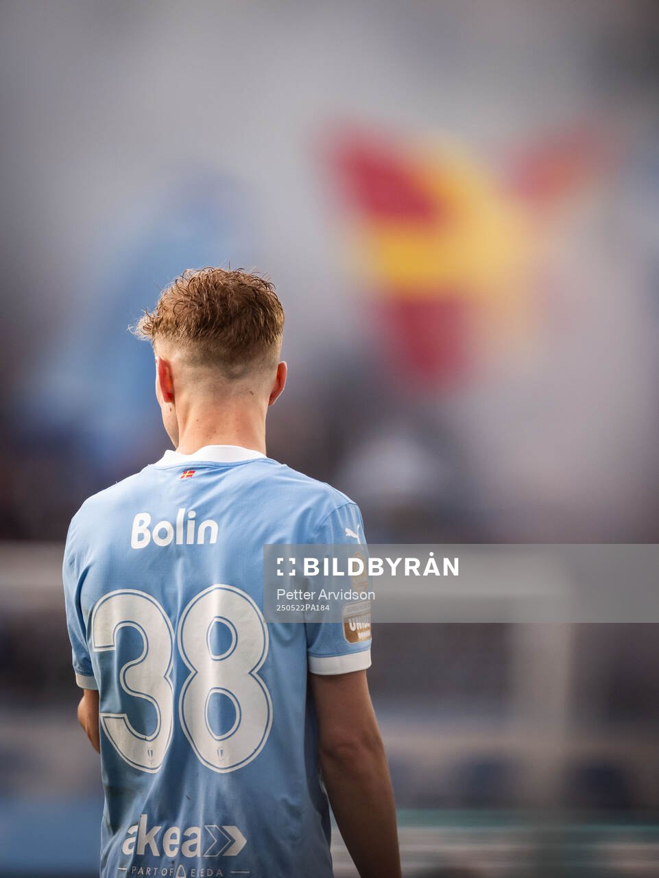 Malmö FFs Hugo Bolin under fotbollsmatchen i Allsvenskan mellan Malmö FF och AIK den 22 maj 2025 i Malmö. 
