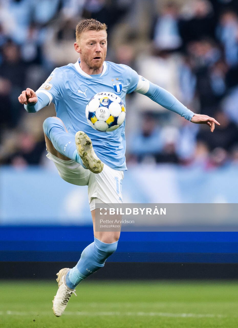 Malmö FFs Anders Christiansen under fotbollsmatchen i Allsvenskan mellan Malmö FF och AIK den 22 maj 2025 i Malmö. 