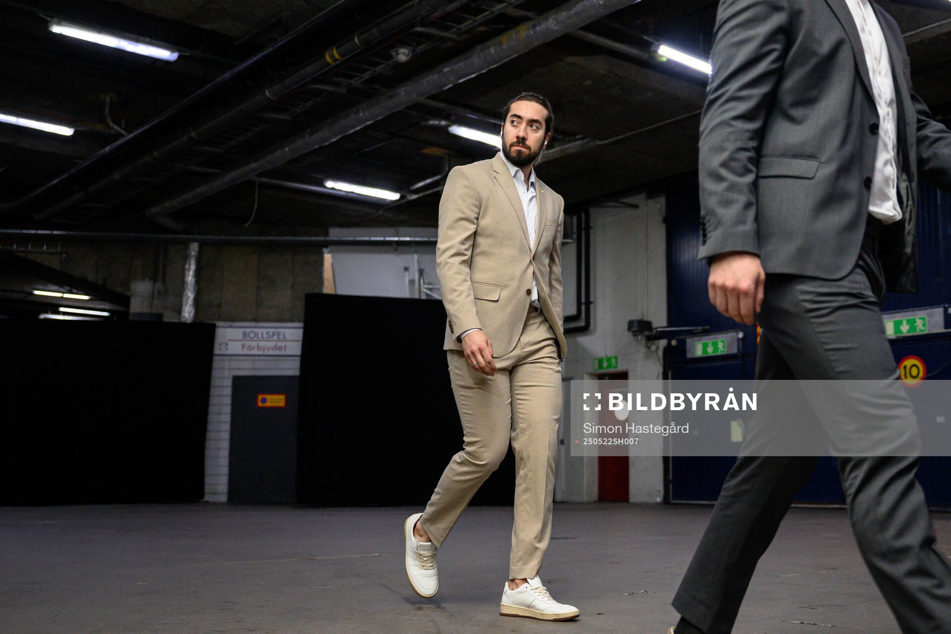 Mika Zibanejad of Sweden arrives to the arena