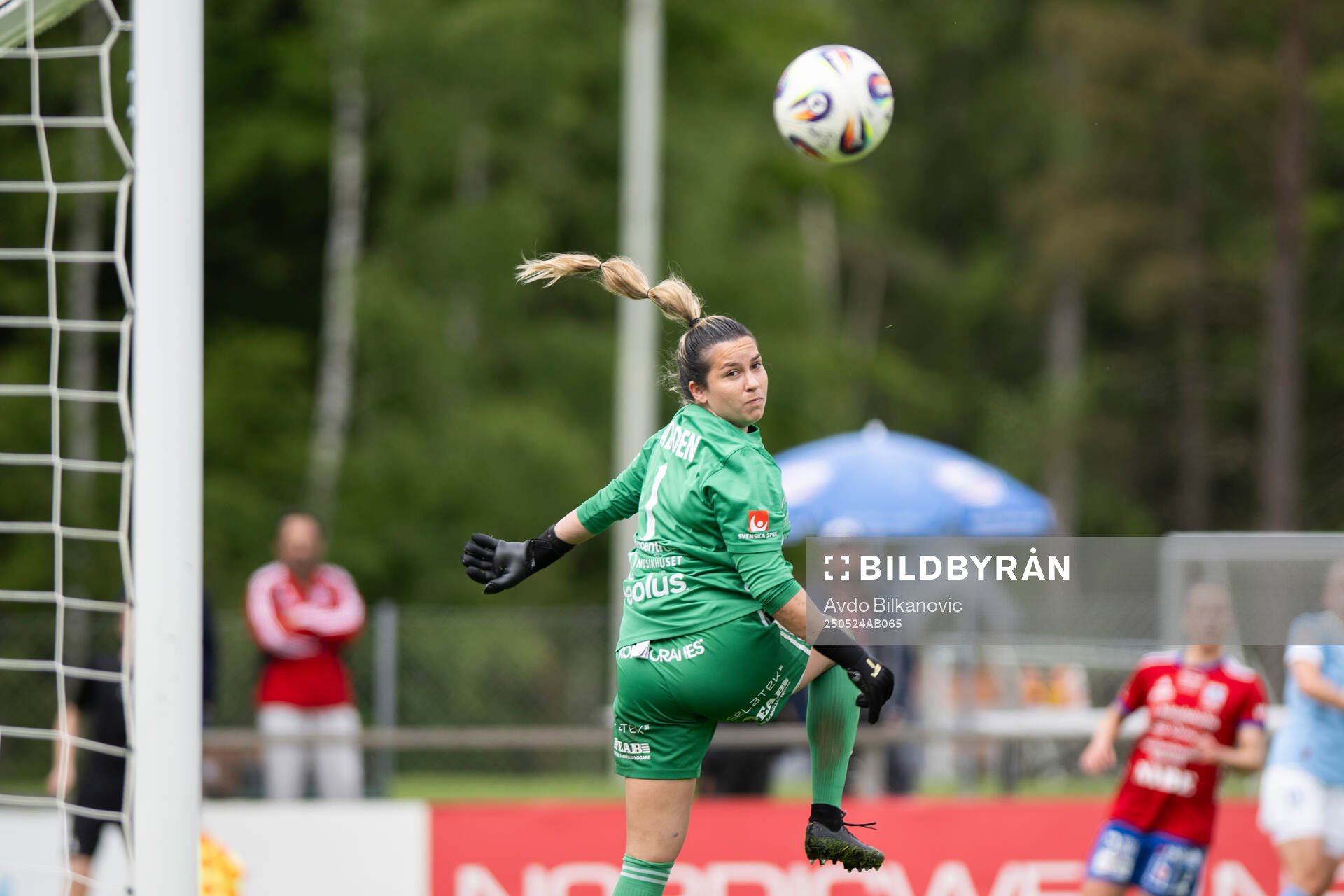 Vittsjös målvakt Savannah Madden under fotbollsmatchen i Damallsvenskan mellan Vittsjö och Malmö FF den 24 maj 2025 i Vittsjö. 