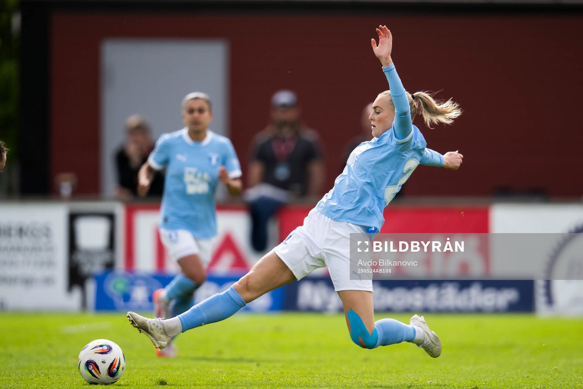 Malmö FFs Beatrice Persson under fotbollsmatchen i Damallsvenskan mellan Vittsjö och Malmö FF den 24 maj 2025 i Vittsjö. 