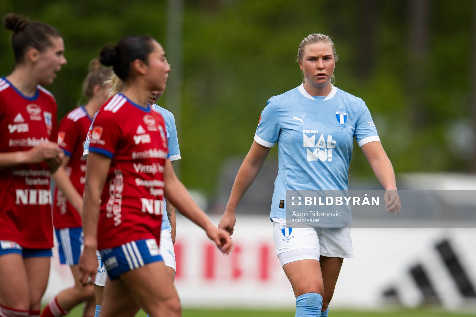 Malmö FFs Ellen Löfqvist under fotbollsmatchen i Damallsvenskan mellan Vittsjö och Malmö FF den 24 maj 2025 i Vittsjö. 