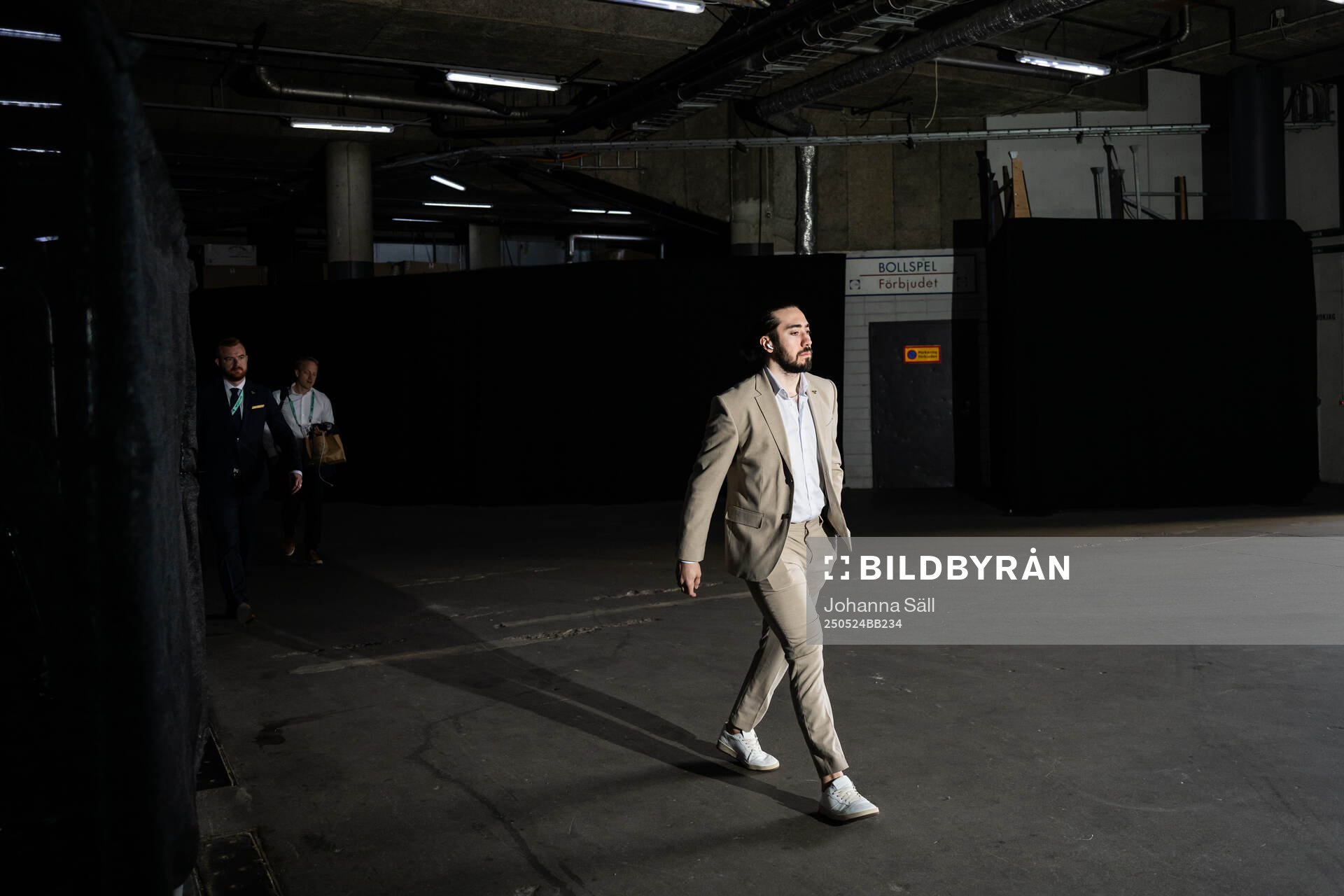 Mika Zibanejad of Sweden arrives to the arena