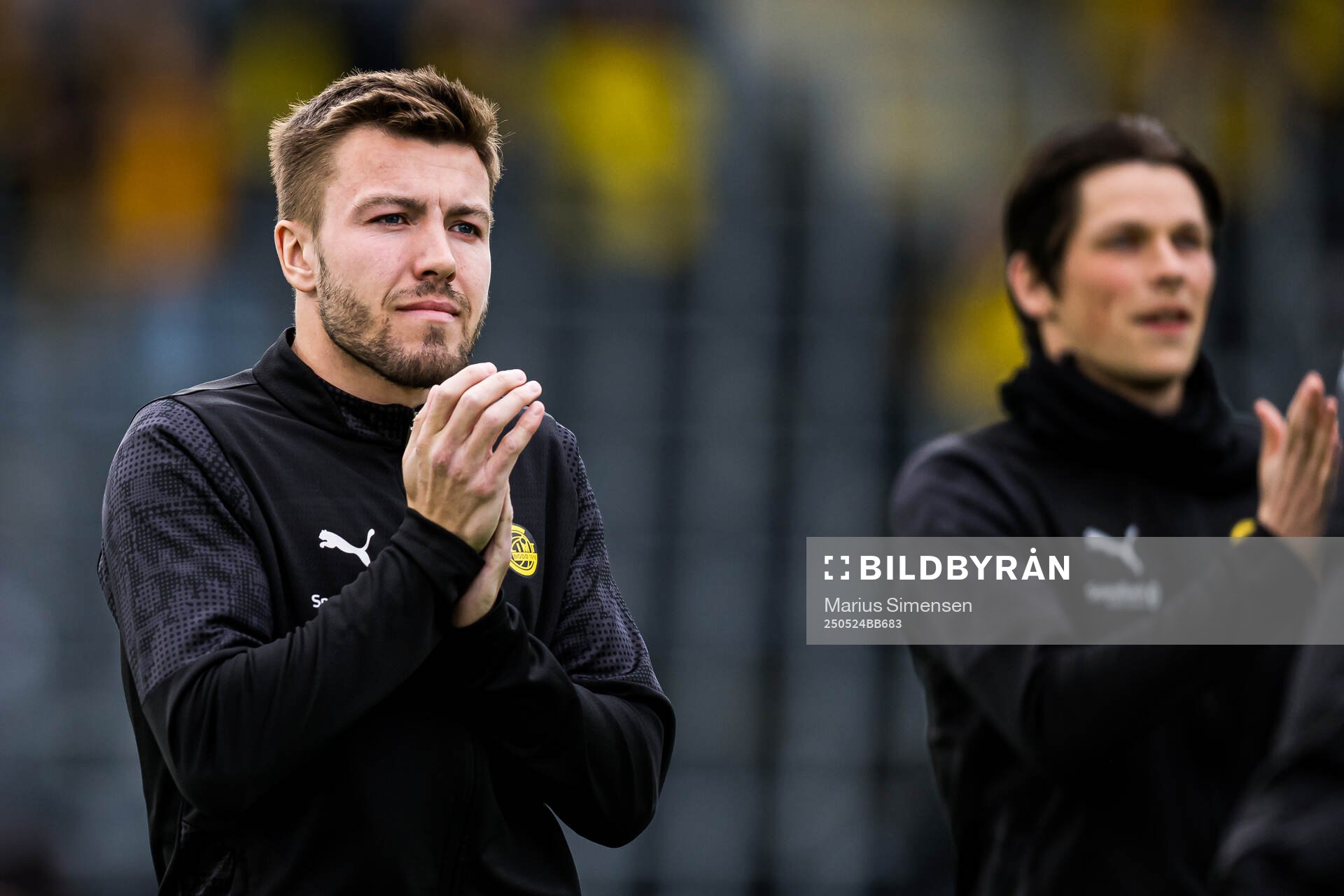 Fredrik Bjørkan of Bodø/Glimt warms up ahead of the Eliteserien match between Bodø/Glimt and Rosenborg on May 24, 2025 in Bodø.