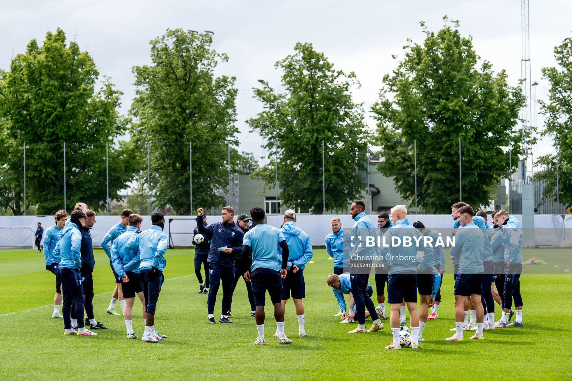 Spelarna under en träning med Malmö FF den 24 maj 2025 i Malmö. 
