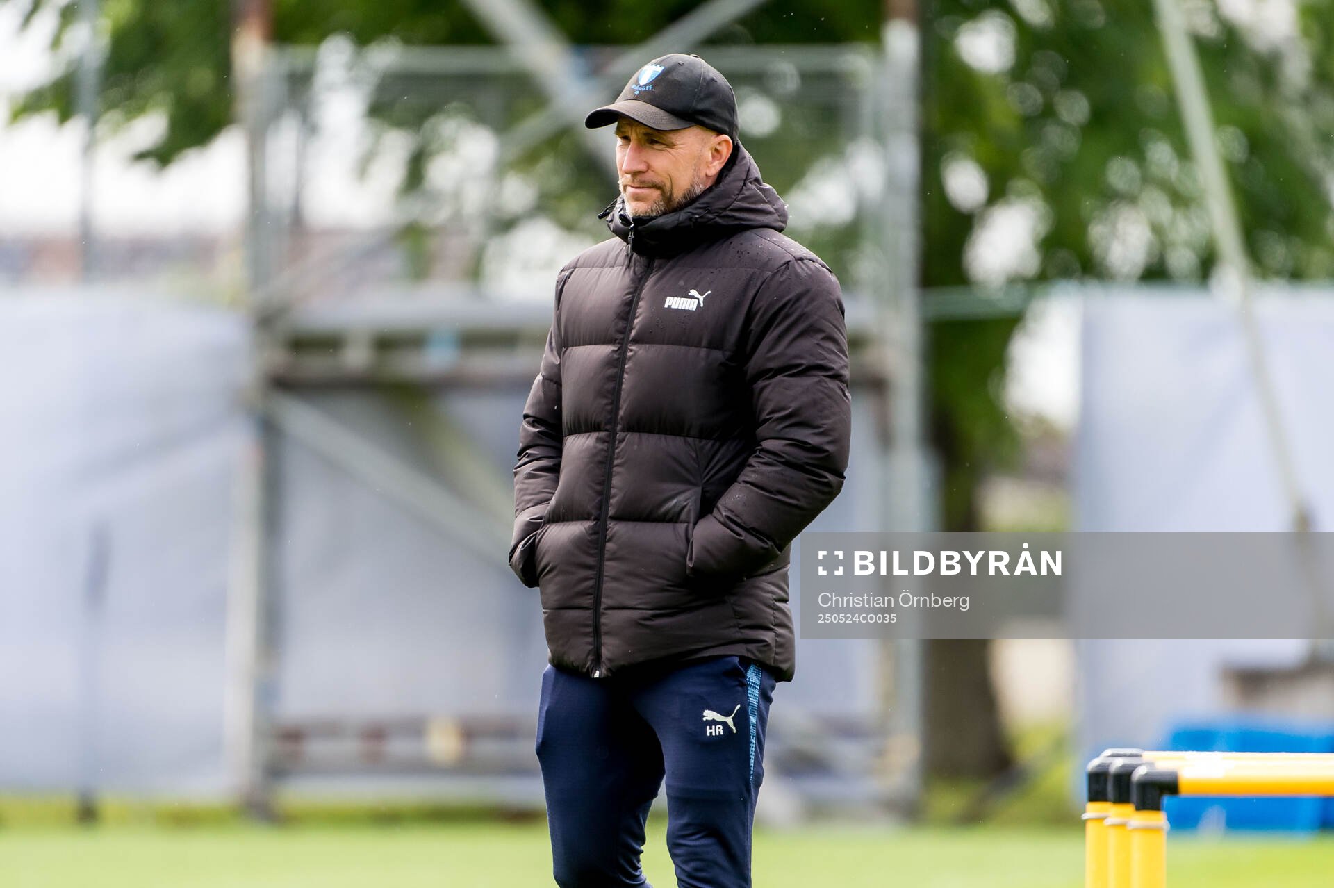 Tränare Henrik Rydström under en träning med Malmö FF den 24 maj 2025 i Malmö. 