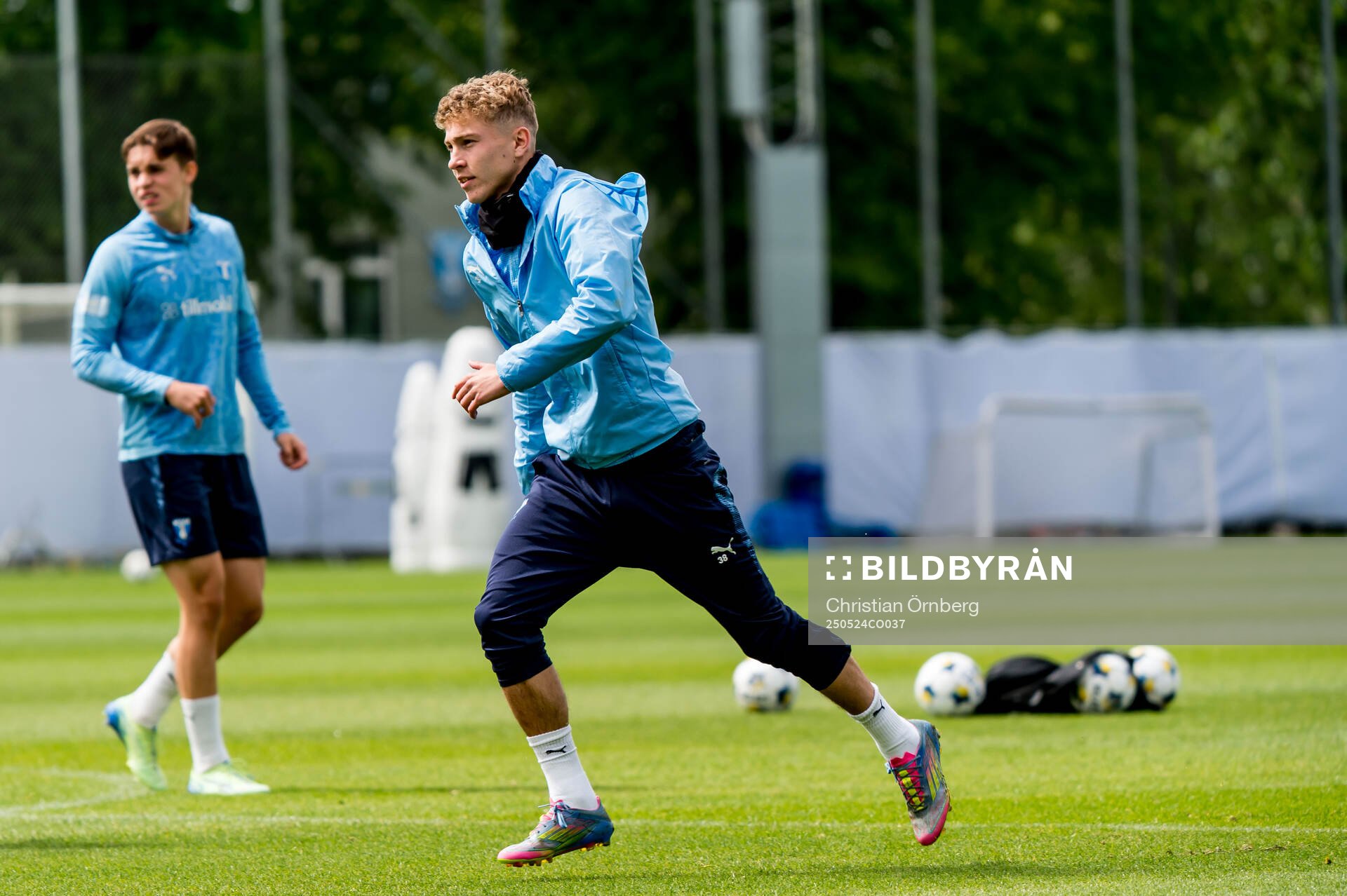 Hugo Bolin under en träning med Malmö FF den 24 maj 2025 i Malmö. 