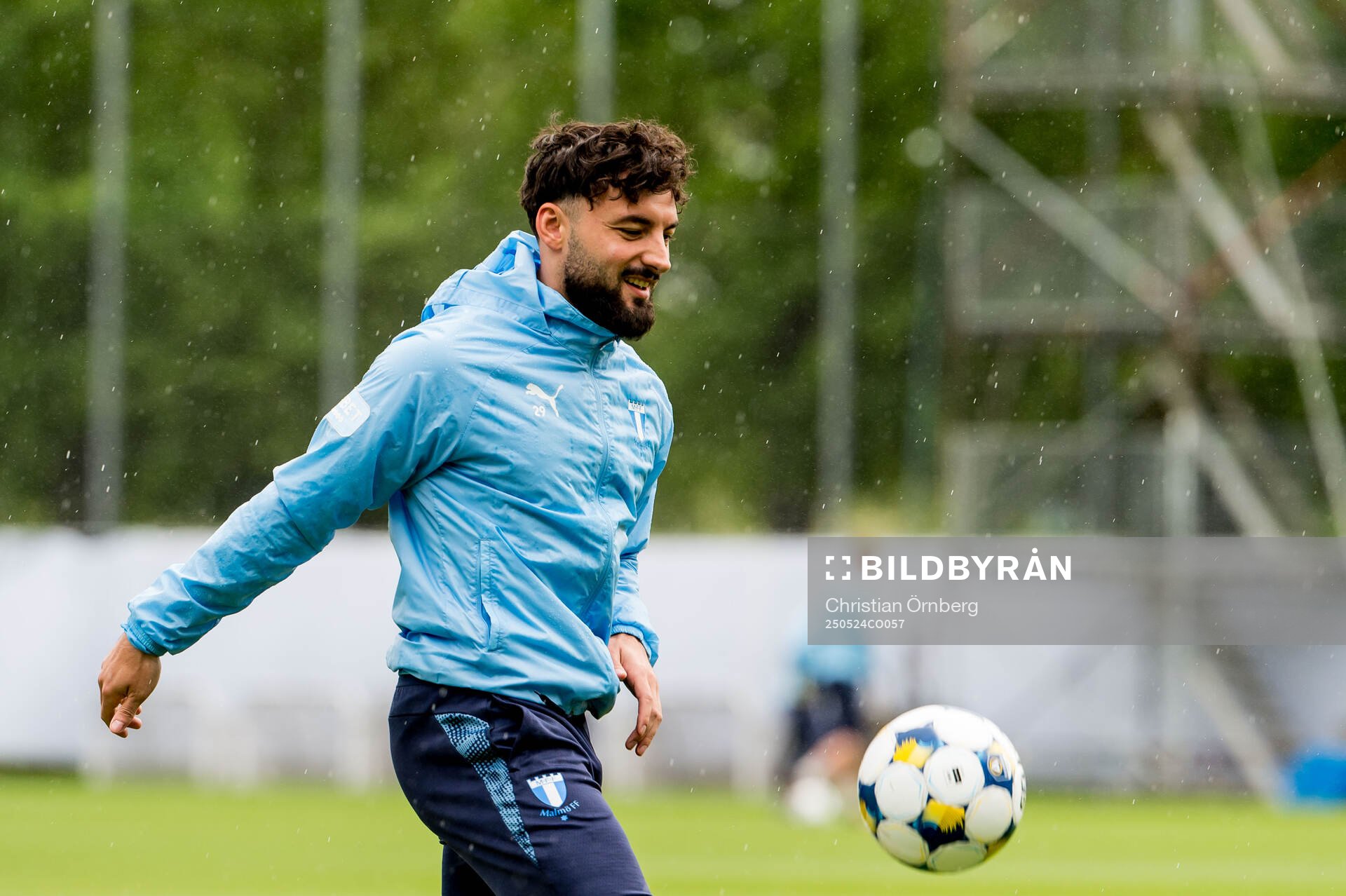 Sead Haksabanovic under en träning med Malmö FF den 24 maj 2025 i Malmö. 