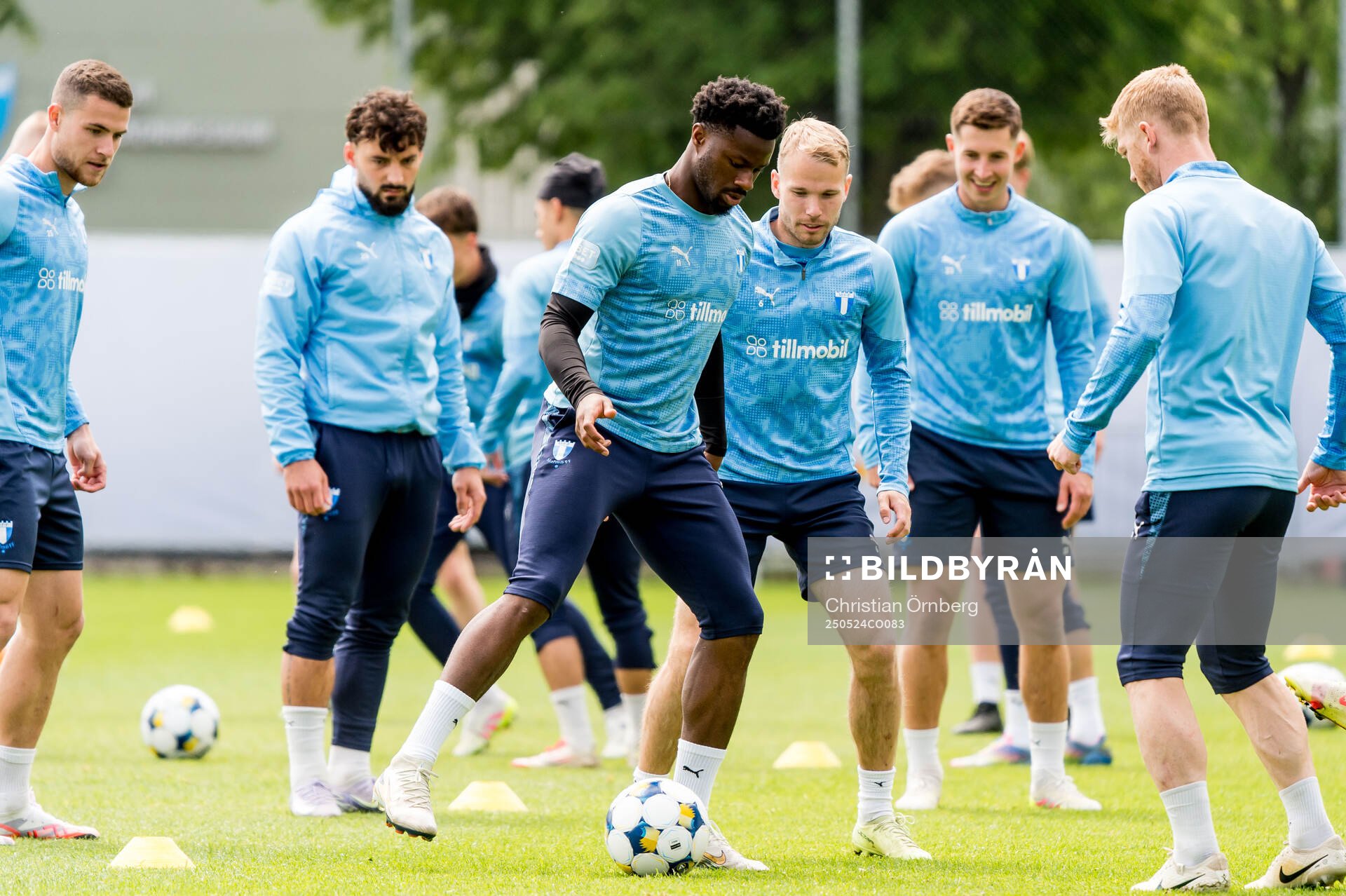 Emmanuel Ekong under en träning med Malmö FF den 24 maj 2025 i Malmö. 