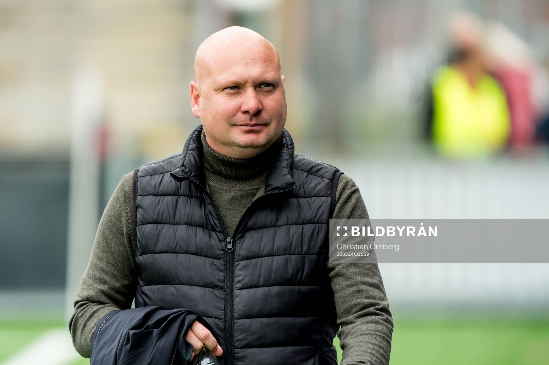 Rosengårds huvudtränare Joel Kjetselberg inför fotbollsmatchen i Damallsvenskan mellan Rosengård och Häcken den 24 maj 2025 i Malmö.