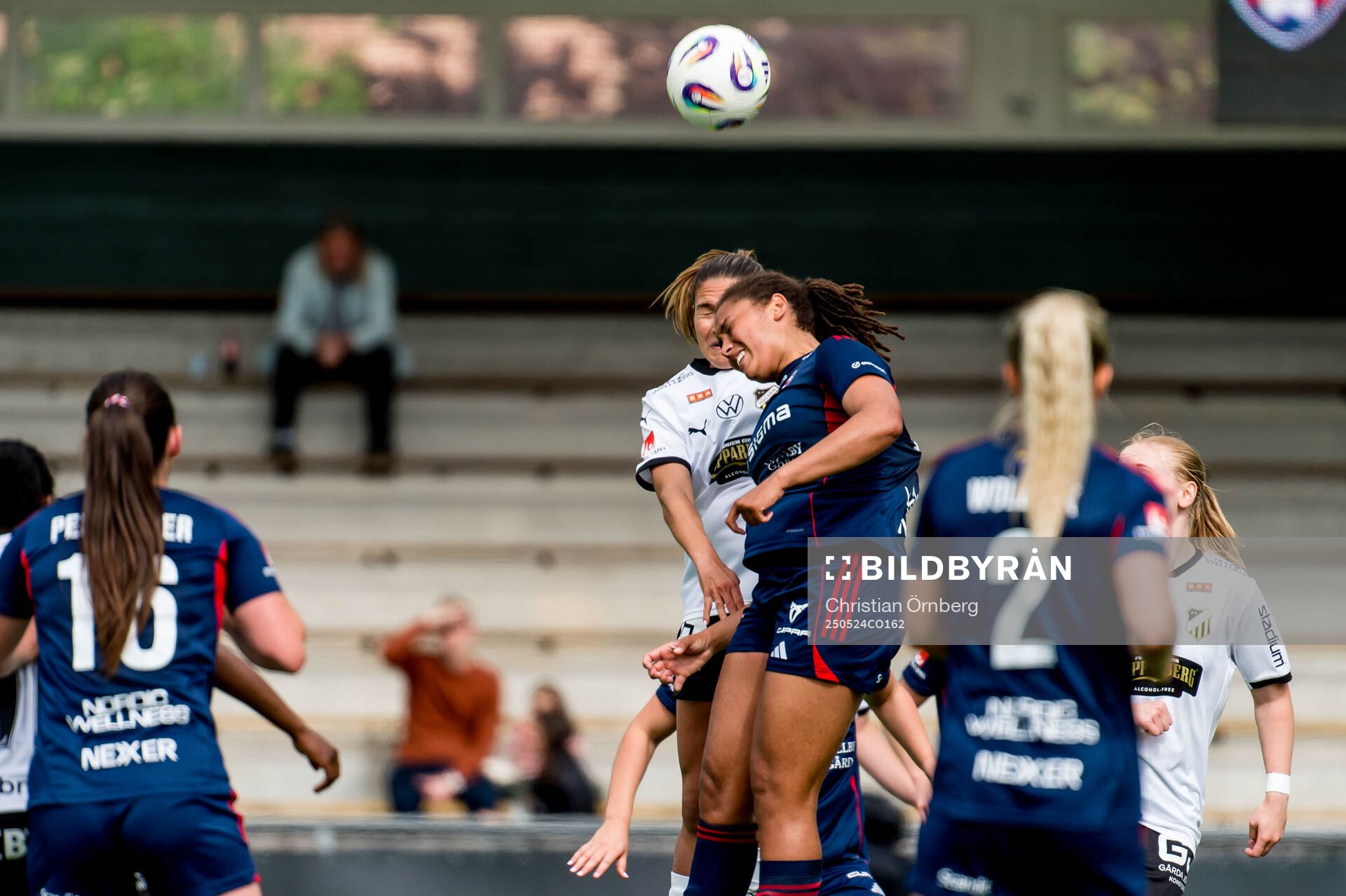 Rosengårds Jo-Anne Agbor Tataw Cronquist under fotbollsmatchen i Damallsvenskan mellan Rosengård och Häcken den 24 maj 2025 i Malmö.