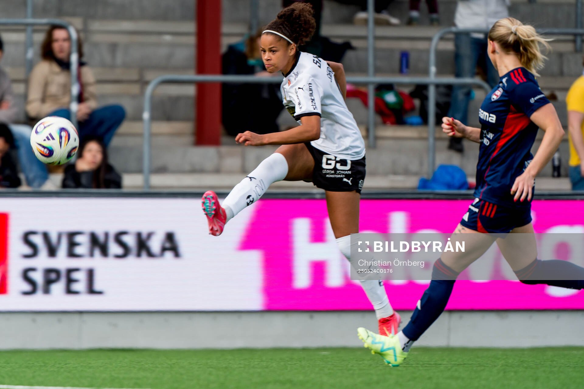 Häckens Felicia Schröder under fotbollsmatchen i Damallsvenskan mellan Rosengård och Häcken den 24 maj 2025 i Malmö. 