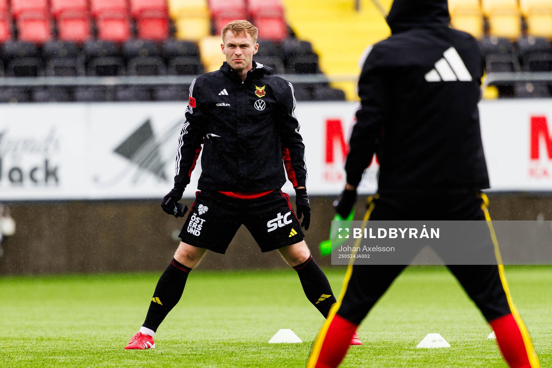Östersunds James Joseph Kirby inför fotbollsmatchen i Superettan mellan Östersund och Örebro den 24 maj 2025 i Östersund. 
