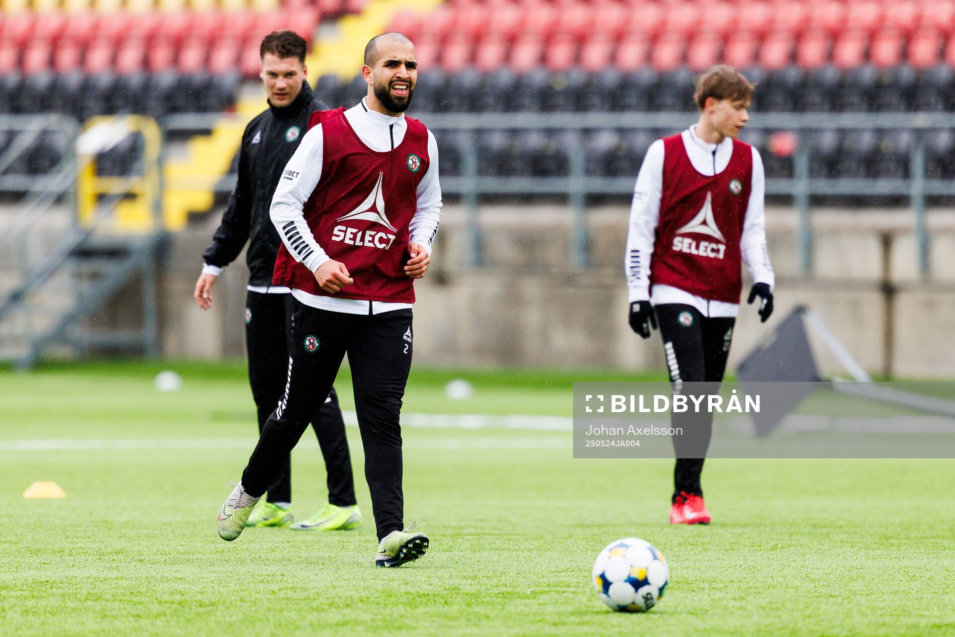 Örebros Alai Hussain Ghasem inför fotbollsmatchen i Superettan mellan Östersund och Örebro den 24 maj 2025 i Östersund. 