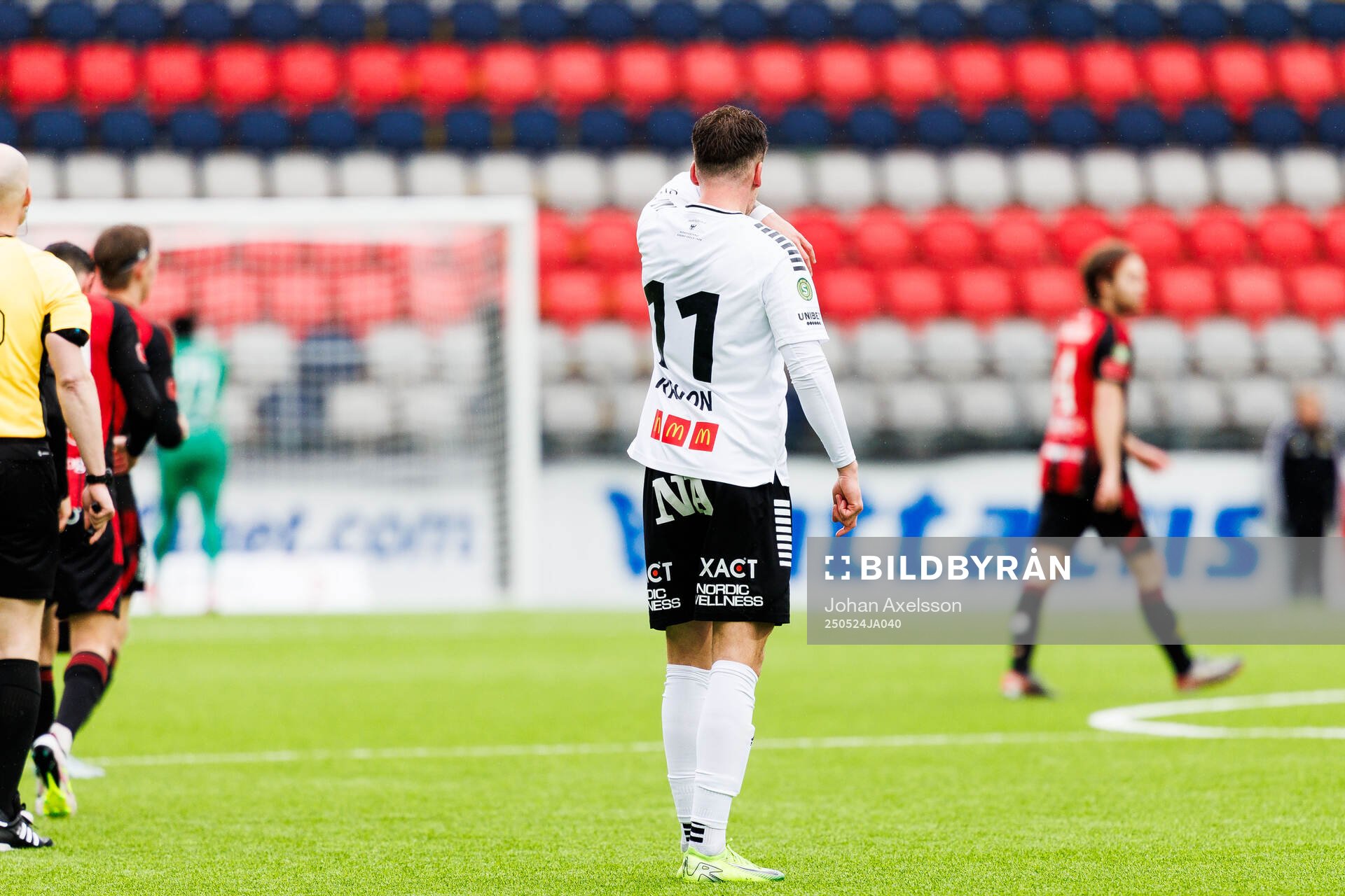 Örebros Samuel Kroon deppar