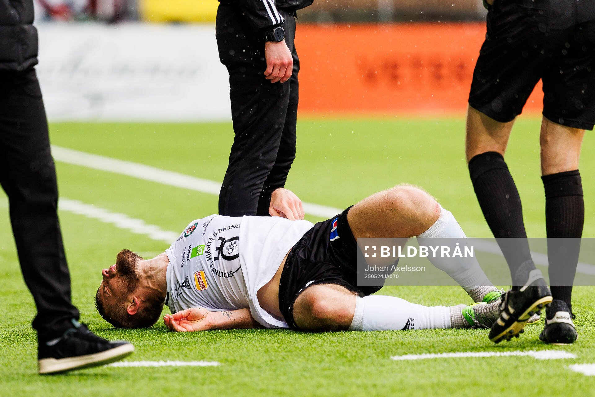 Örebros Hampus Söderström under fotbollsmatchen i Superettan mellan Östersund och Örebro den 24 maj 2025 i Östersund. 