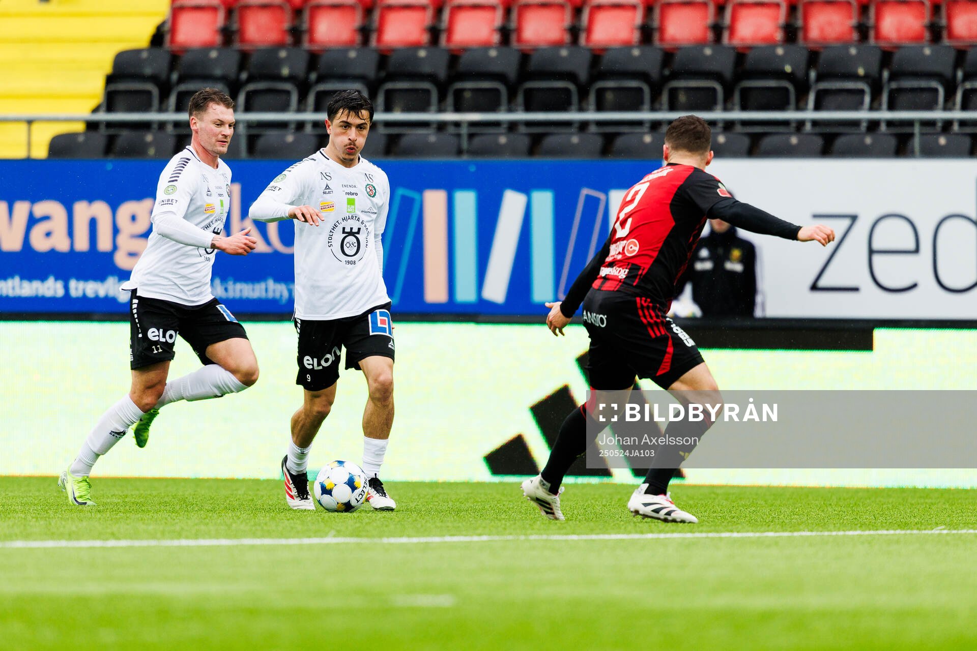 Örebros Antonio Yakoub under fotbollsmatchen i Superettan mellan Östersund och Örebro den 24 maj 2025 i Östersund. 