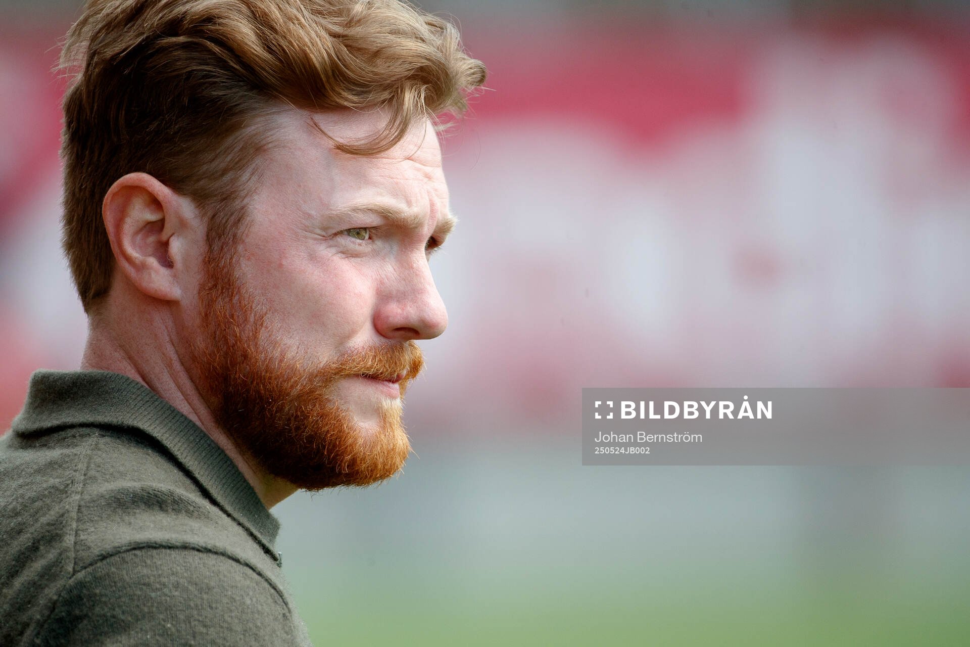 KIF Örebros tränare Fredrik Andersson under fotbollsmatchen i Elitettan mellan KIF Örebro och Örebro SK den 24 maj 2025 i Örebro. 