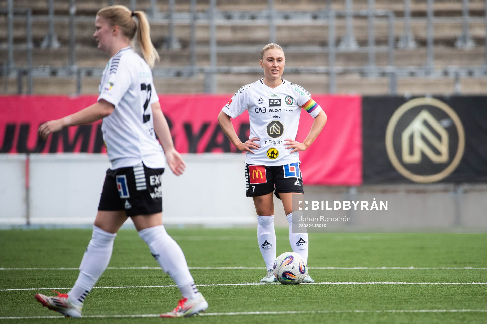 Örebro SKs Nora Törngren deppar