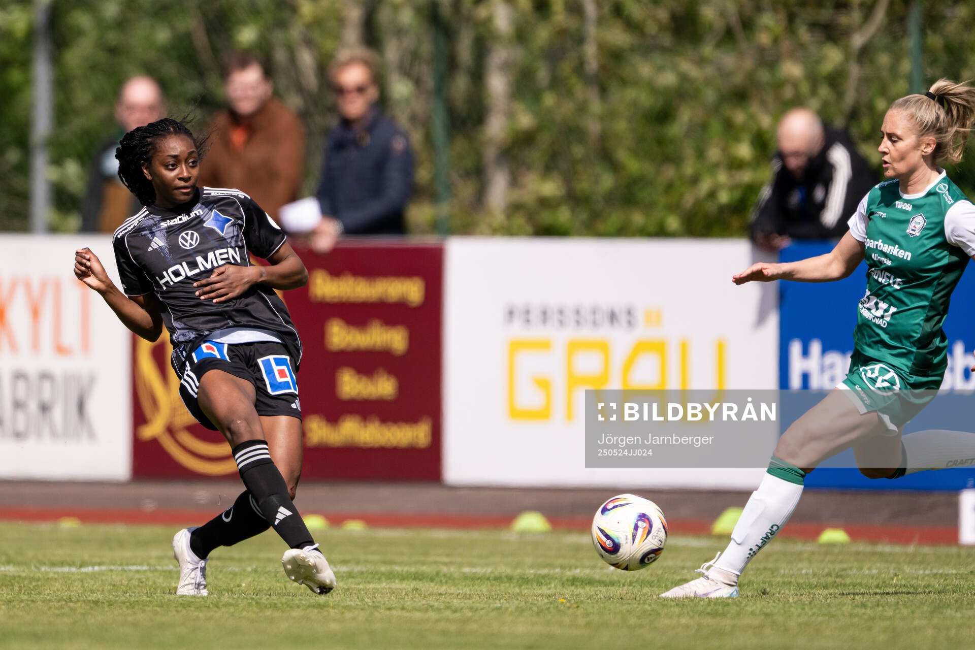 IFK Norrköpings Maya Aliyah Antoine under fotbollsmatchen i Damallsvenskan mellan Alingsås och IFK Norrköping den 24 maj 2025 i Alingsås.