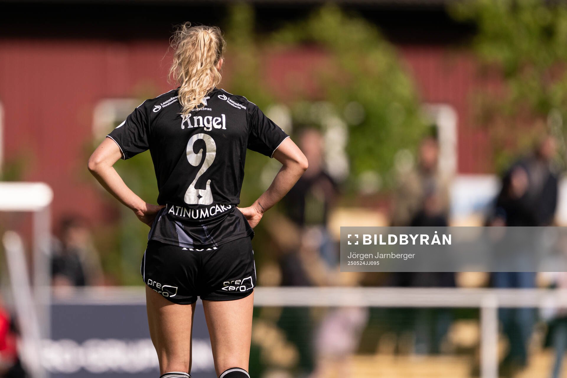IFK Norrköpings Samantha Cary deppar