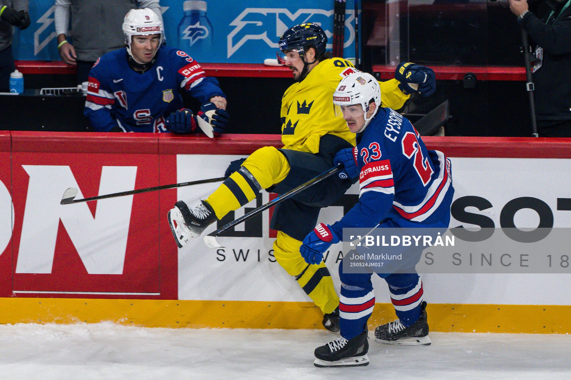 Marcus Johansson of Sweden and Michael Eyssimont of USA