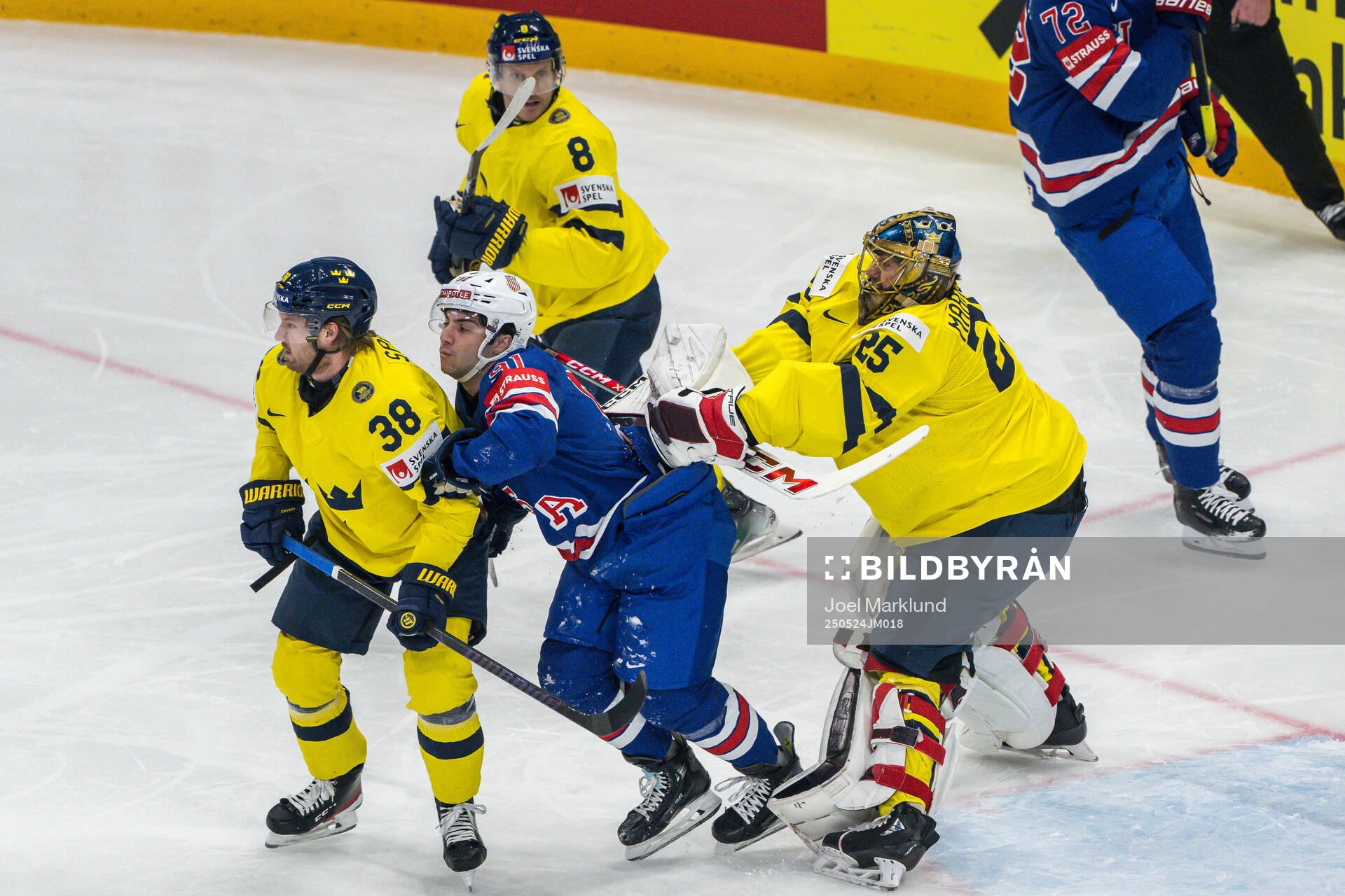 Rasmus Sandin, Jonas Brodin, goaltender Jacob Markström of