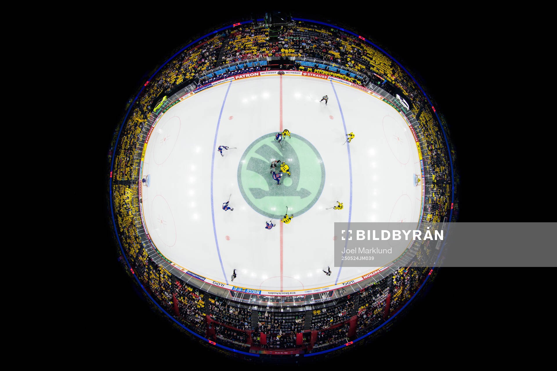 Logan Cooley of USA and William Karlsson of Sweden with the