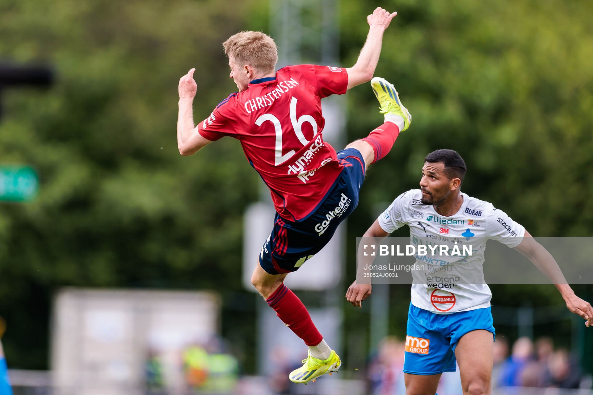 Östers Magnus Christensen under fotbollsmatchen i Allsvenskan mellan Värnamo och Öster den 24 maj 2025 i Värnamo. 