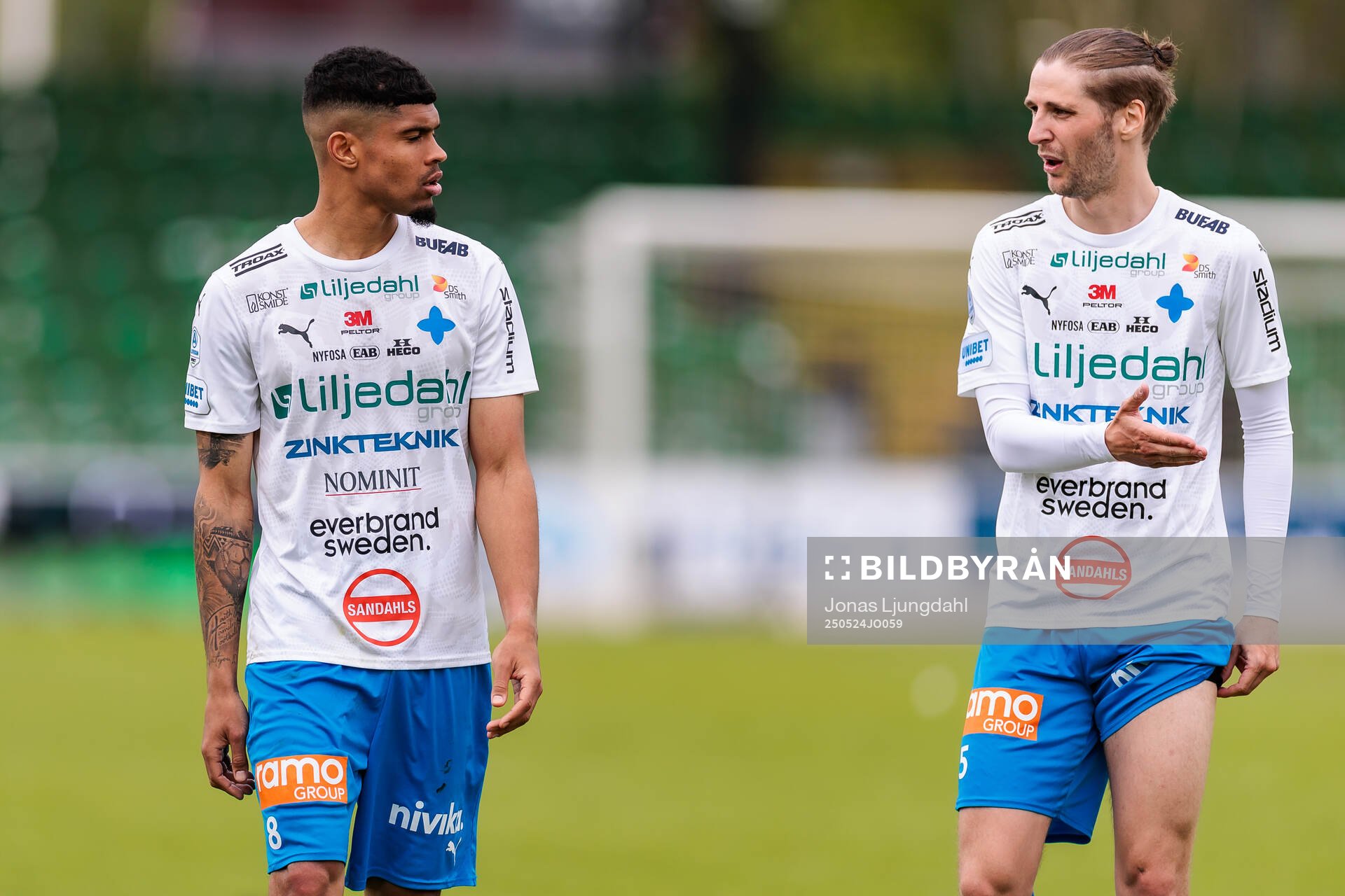 Värnamos Luke Le Roux och Pawel Cibicki deppar