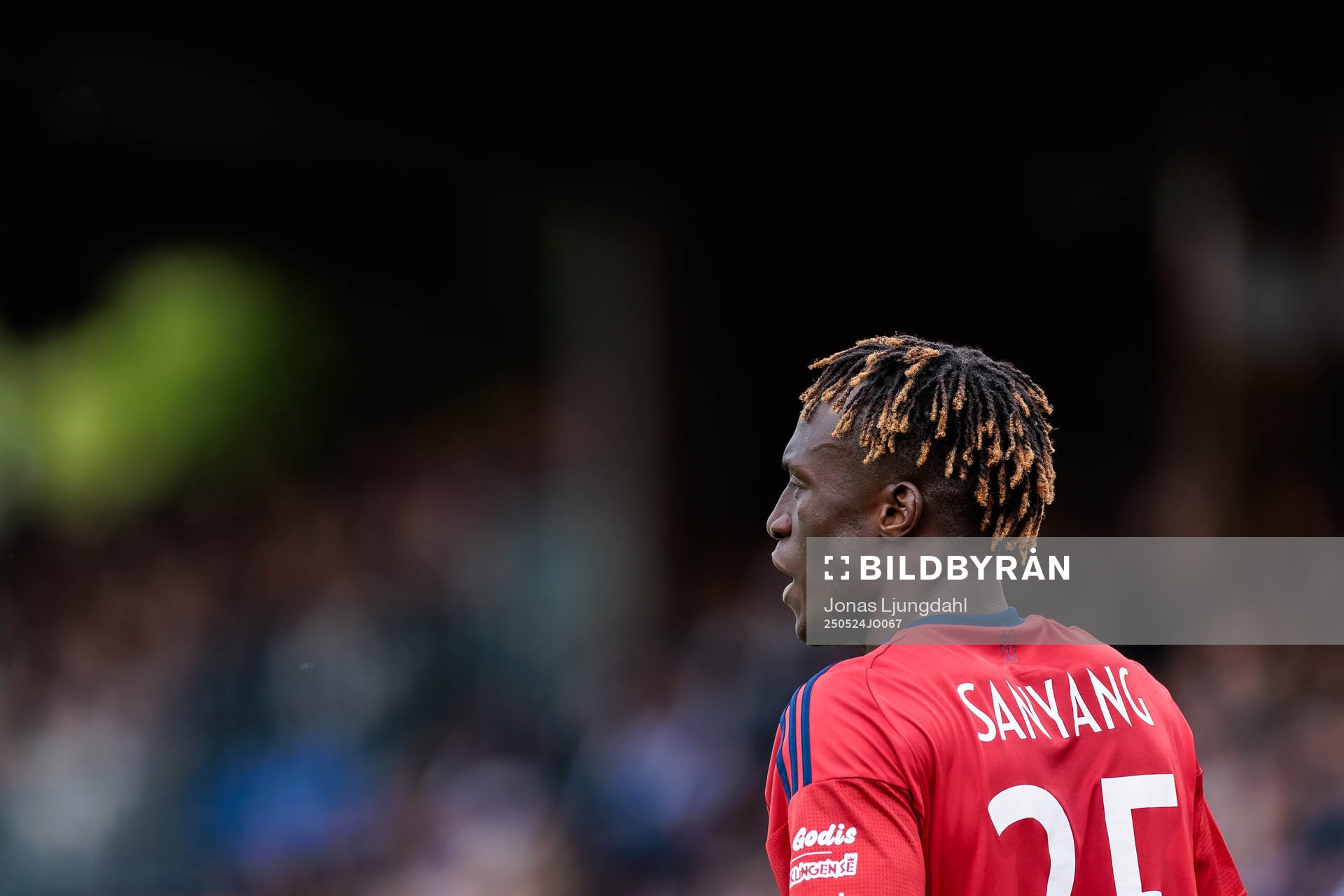 Östers Youssoupha Sanyang under fotbollsmatchen i Allsvenskan mellan Värnamo och Öster den 24 maj 2025 i Värnamo. 