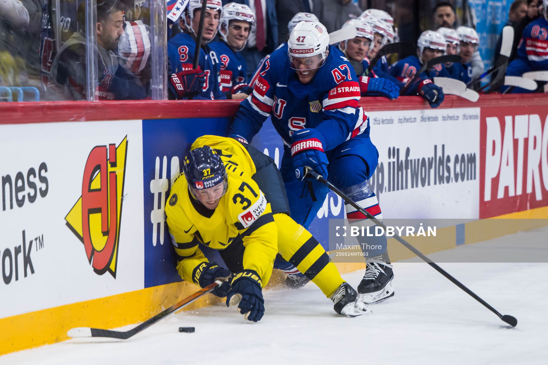 Isac Lundeström of Sweden and Michael McCarron of USA