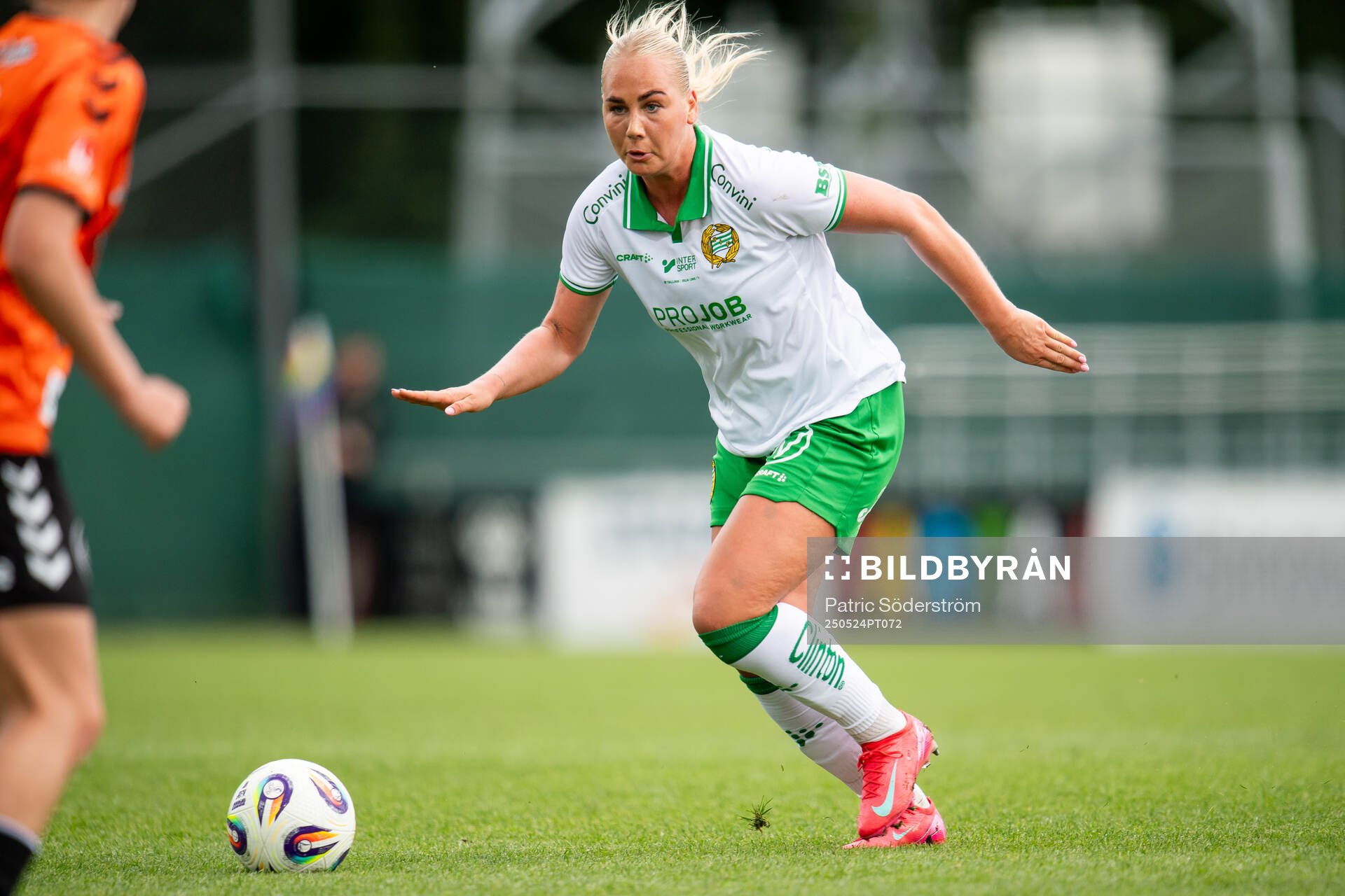 Hammarbys Cathinka Tandberg under fotbollsmatchen i Damallsvenskan mellan Kristianstad och Hammarby den 24 maj 2025 i Kristianstad.