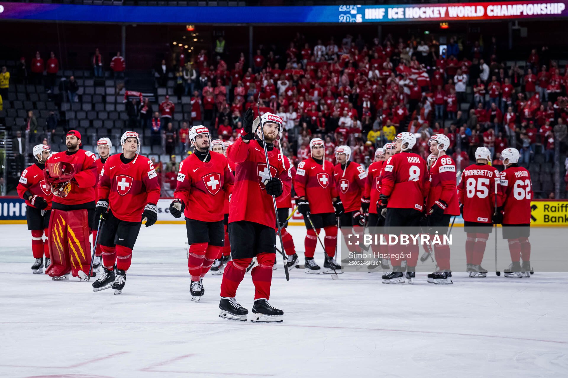 Players of Switzerland celebrate