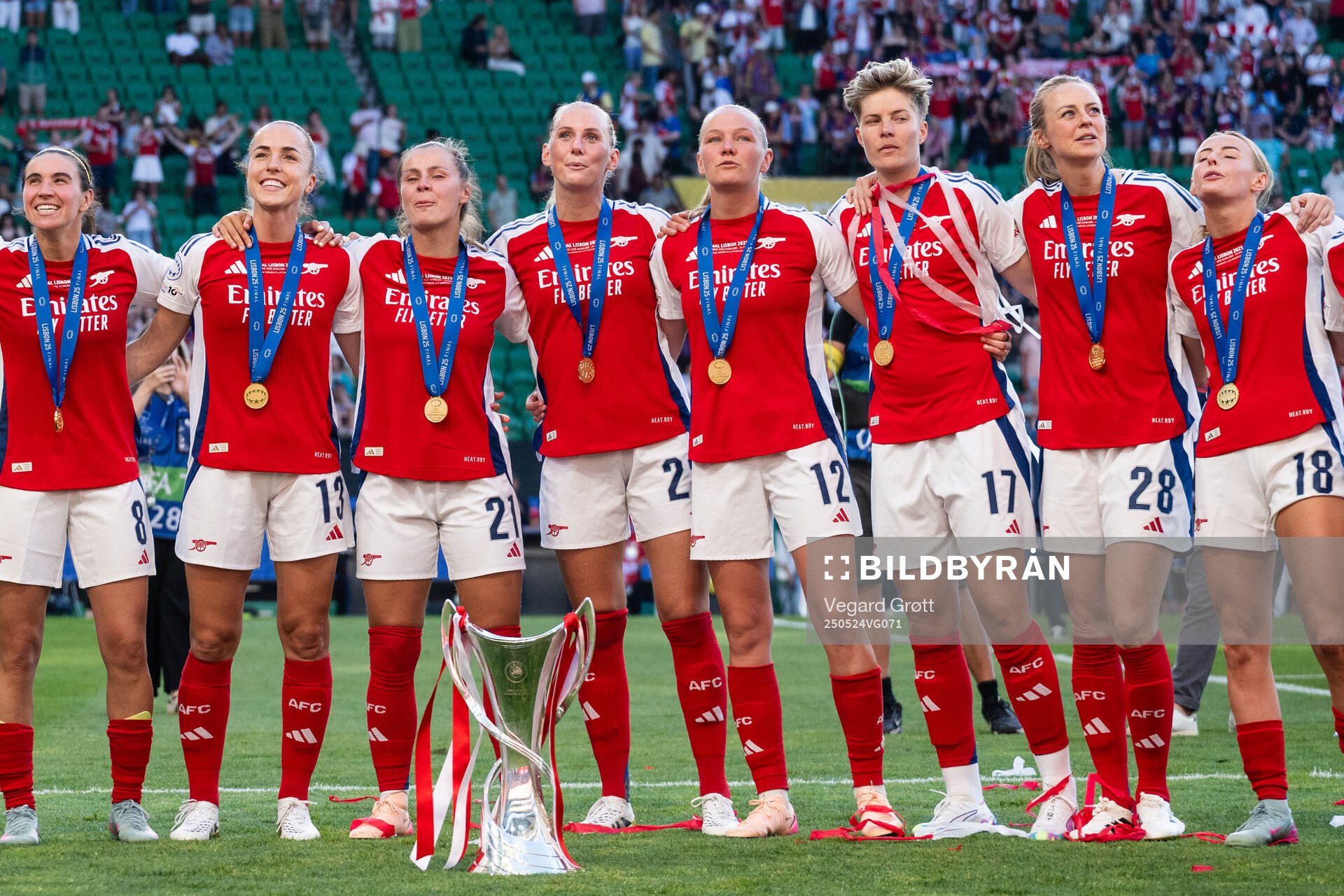 Mariona Caldentey, Lia Wälti, Victoria Pelova, Stina Blackstenius, Frida Maanum, Lina Hurtig, Amanda Ilestedt and Chloe Kelly of Arsenal celebrate after the UEFA Women's Champions League final match between Arsenal and Barcelona on May 24, 2025 in Lisbon.