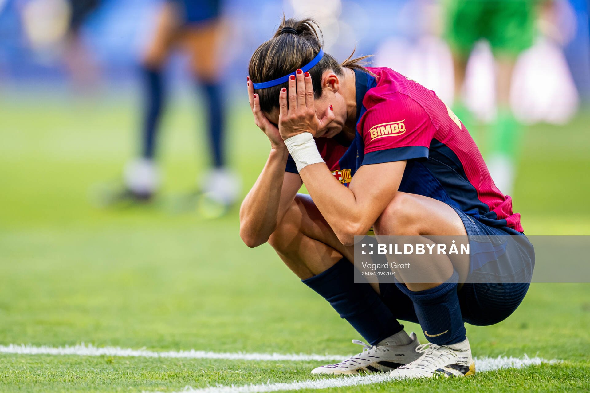 Aitana Bonmati of Barcelona looks dejected