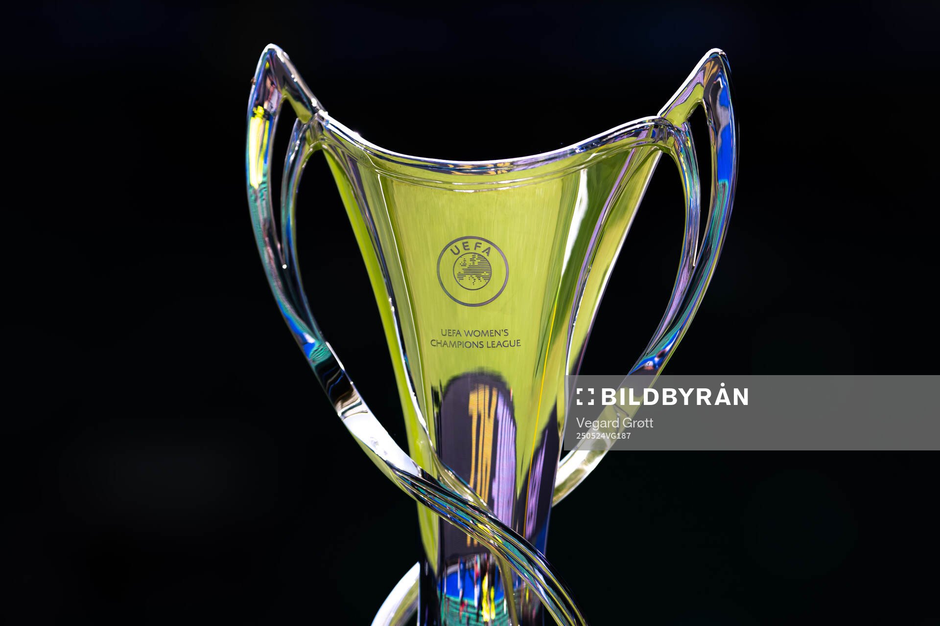 The trophy ahead of the UEFA Women's Champions League final match between Arsenal and Barcelona on May 24, 2025 in Lisbon.