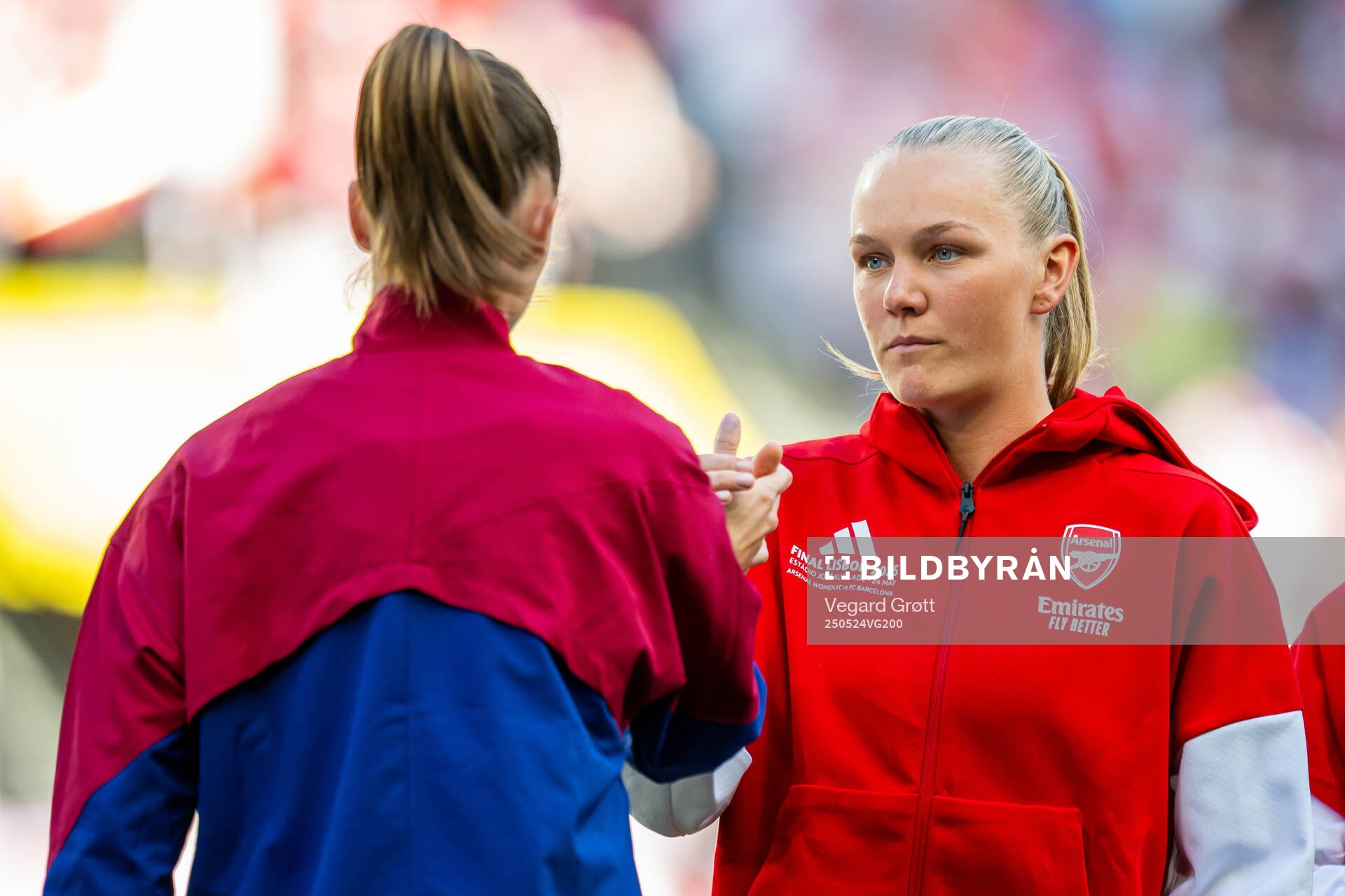 Caroline Graham Hansen of Barcelona and Frida Maanum of Arsenal ahead of the UEFA Women's Champions League final match between Arsenal and Barcelona on May 24, 2025 in Lisbon.