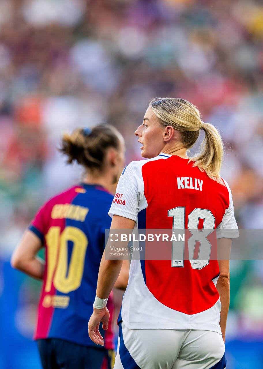 Chloe Kelly of Arsenal during the UEFA Women's Champions League final match between Arsenal and Barcelona on May 24, 2025 in Lisbon.