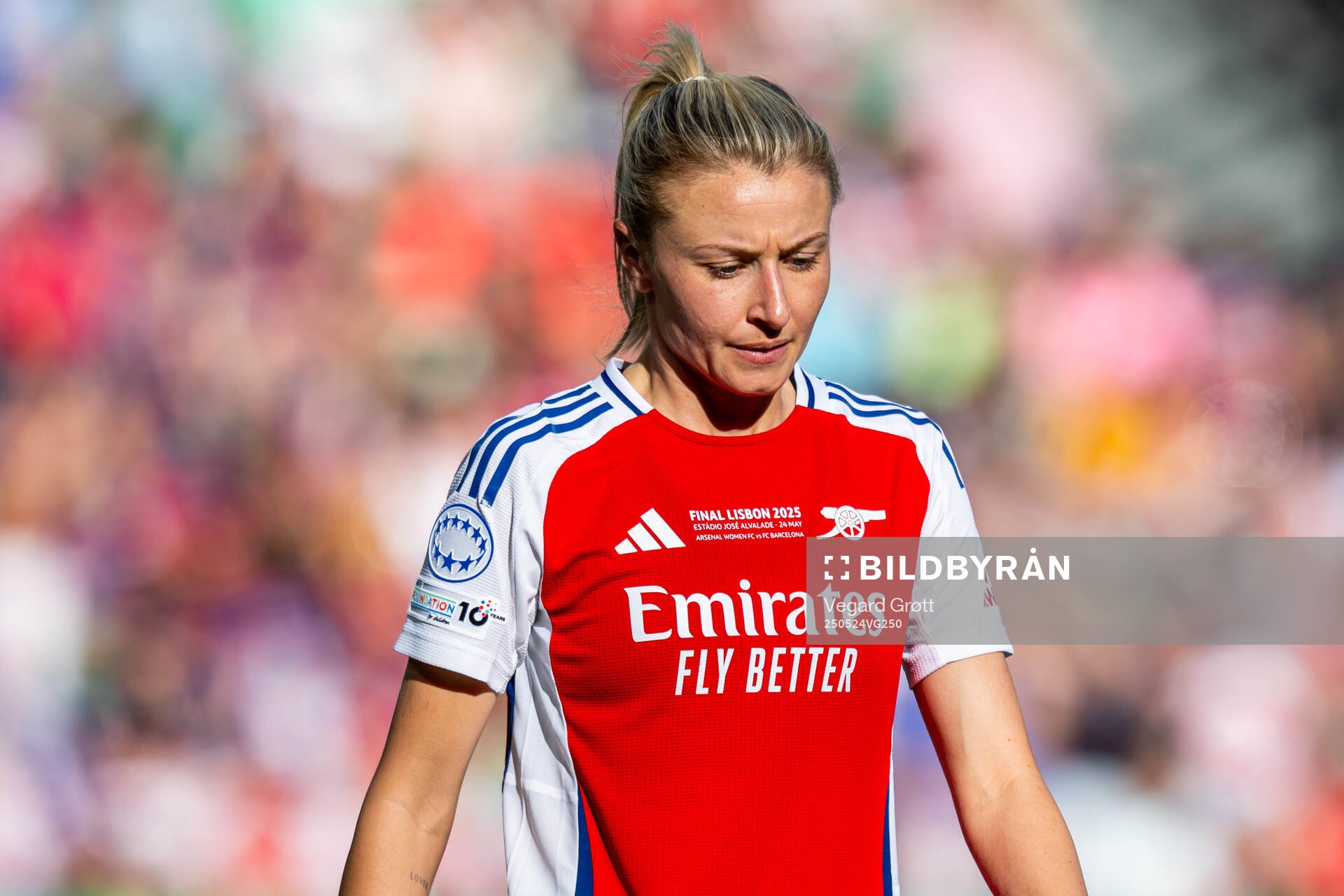 Leah Williamson of Arsenal during the UEFA Women's Champions League final match between Arsenal and Barcelona on May 24, 2025 in Lisbon.