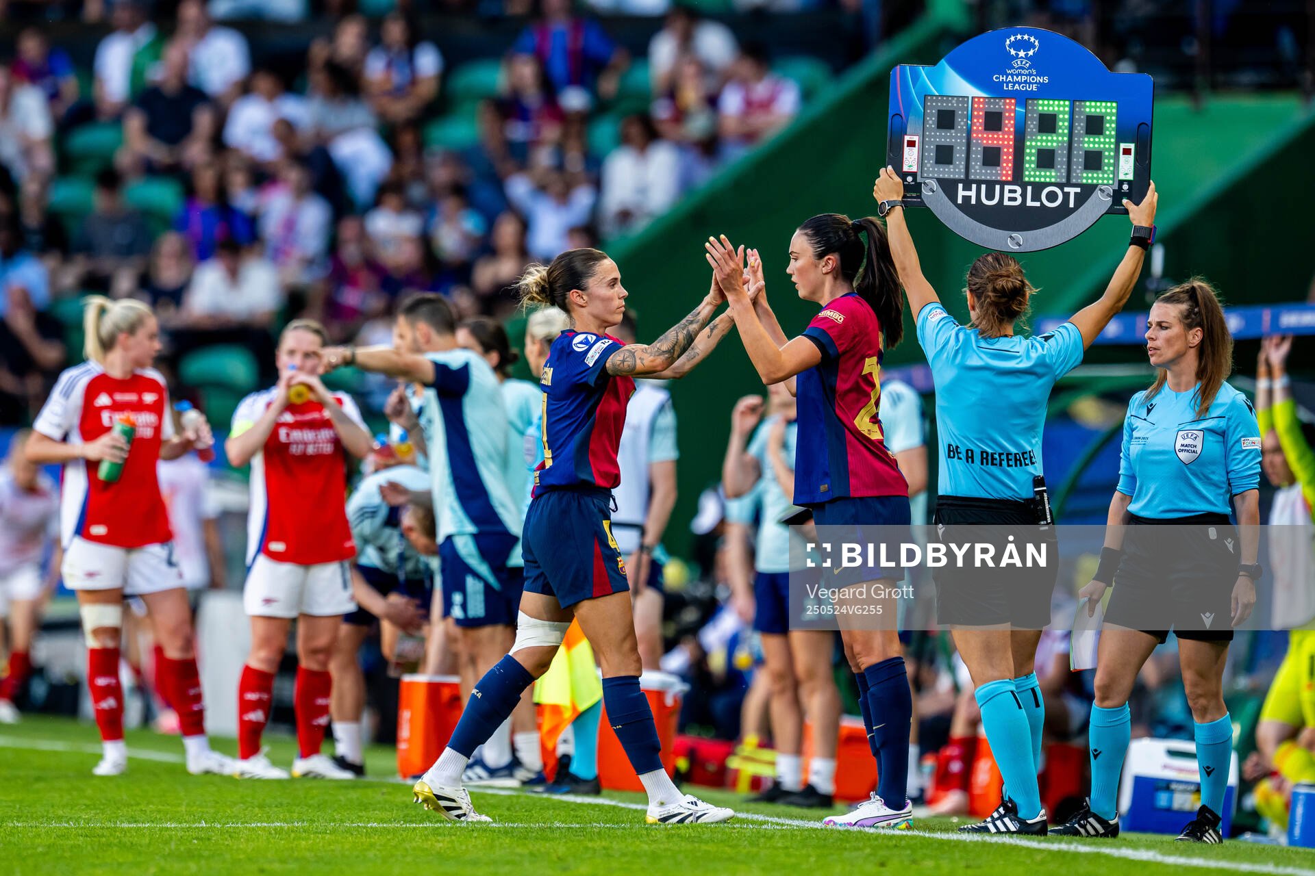 Maria Leon and Ingrid Syrstad Engen of Barcelona during the UEFA Women's Champions League final match between Arsenal and Barcelona on May 24, 2025 in Lisbon.
