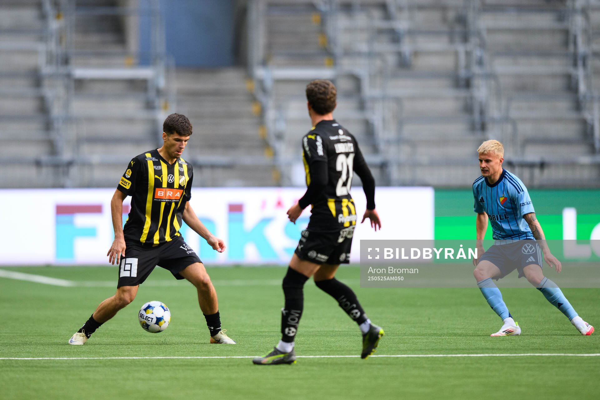 Häckens Lion Beqiri under fotbollsmatchen i Allsvenskan mellan Djurgården och Häcken den 25 maj 2025 i Stockholm. 