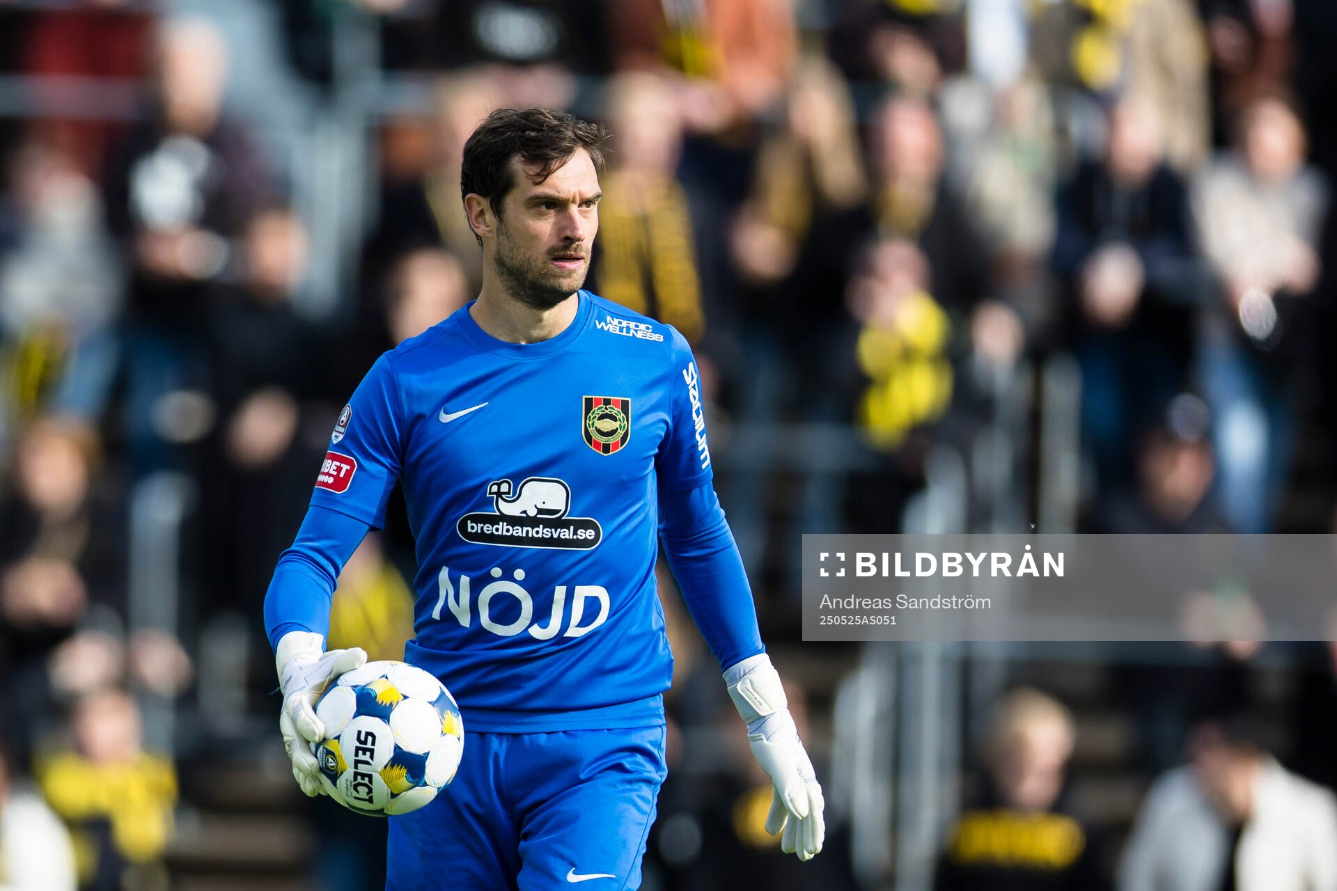 Brommapojkarnas målvakt Davor Blazevic under fotbollsmatchen i Allsvenskan mellan Brommapojkarna och AIK den 25 maj 2025 i Stockholm.