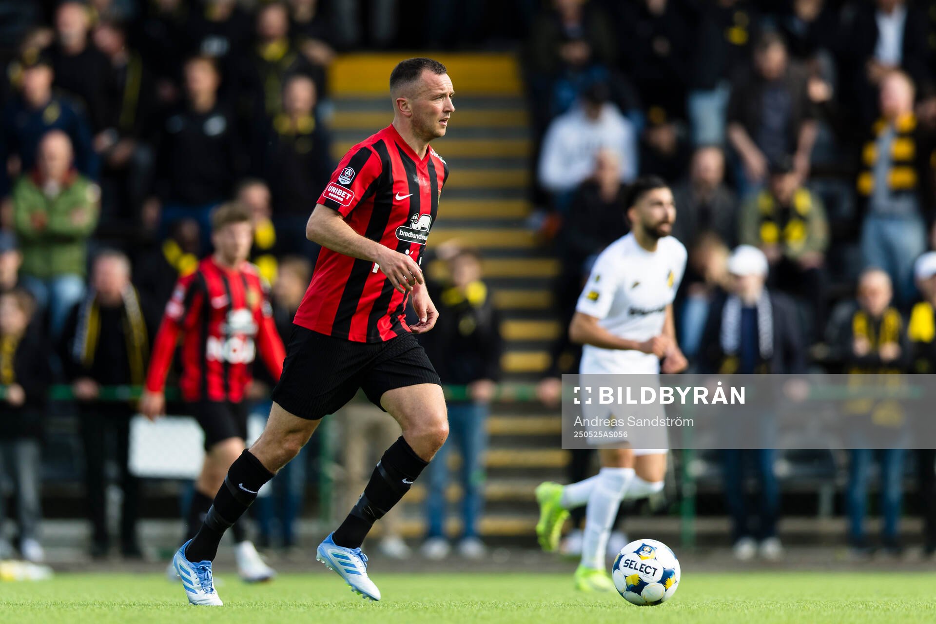 Brommapojkarnas Even Hovland under fotbollsmatchen i Allsvenskan mellan Brommapojkarna och AIK den 25 maj 2025 i Stockholm. 