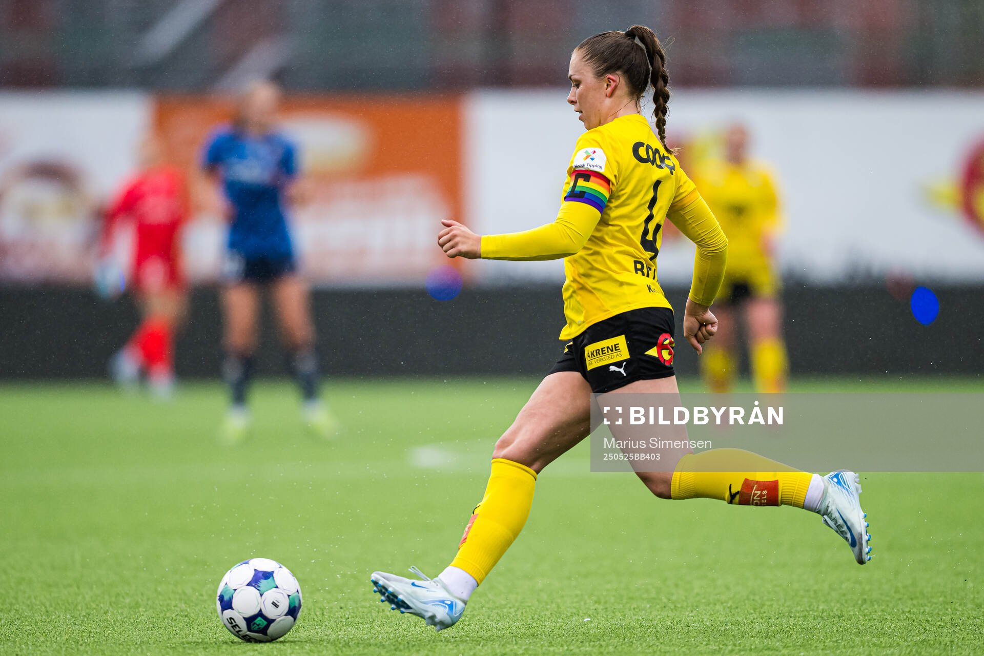 Marte Bjelde Hjelmhaug of LSK Kvinner during the Toppserien football match between Stabæk and LSK Kvinner on May 25, 2025 in Bekkestua.